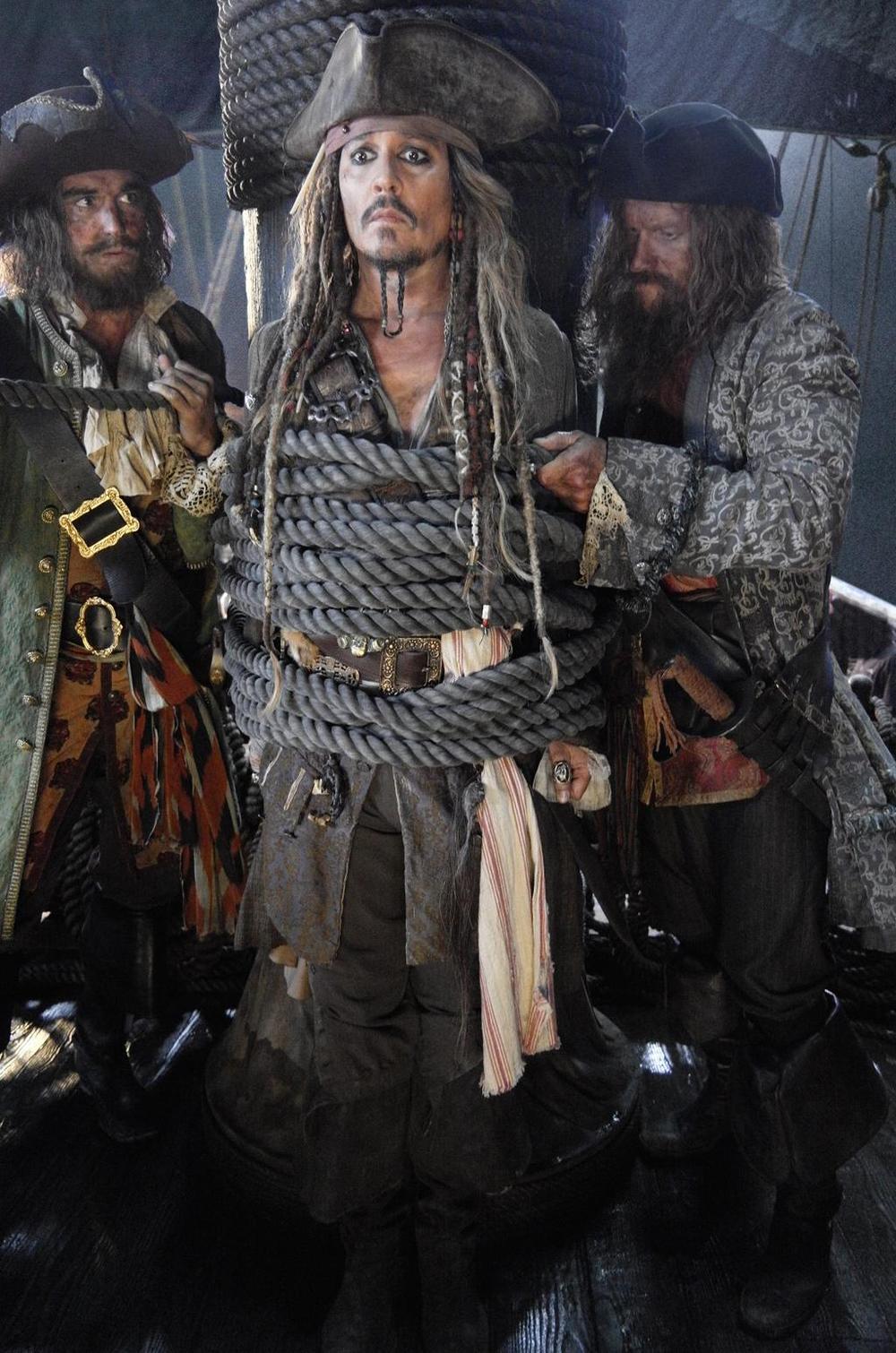 pirates-of-the-caribbean-5